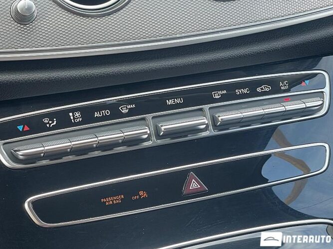 Mercedes E 220 41 interauto-car