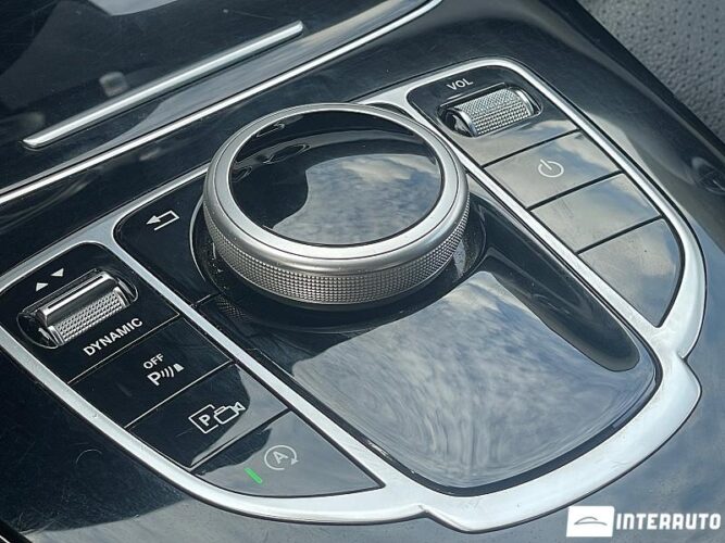 Mercedes E 220 42 interauto-car