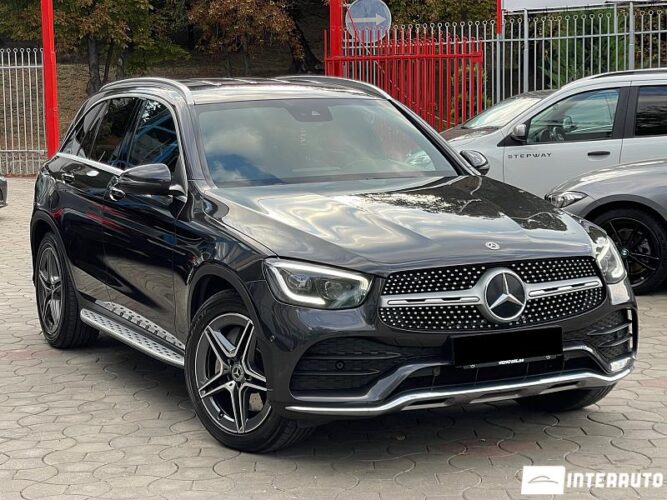 Mercedes GLC 300 37 interauto-car