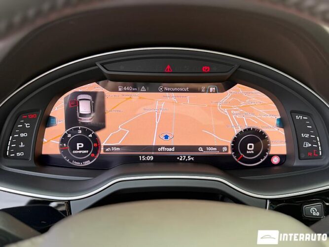 Audi Q7 51 interauto-car