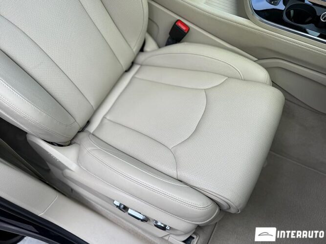 Audi Q7 56 interauto-car