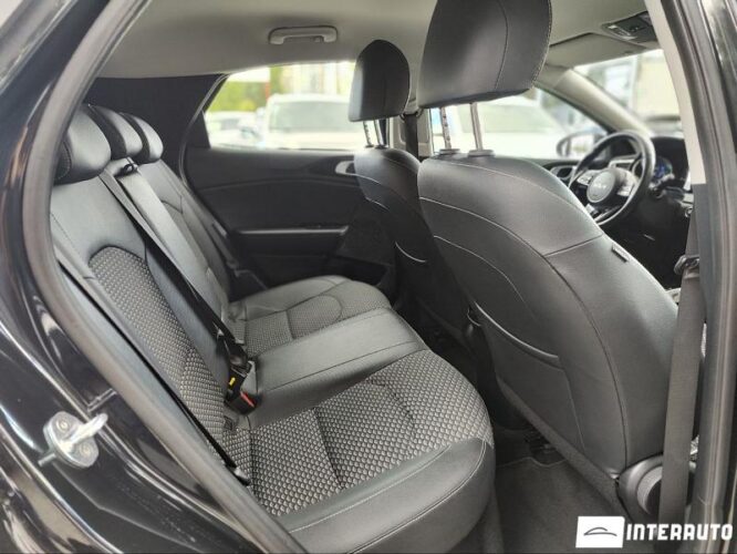 Kia XCeed 38 interauto-car