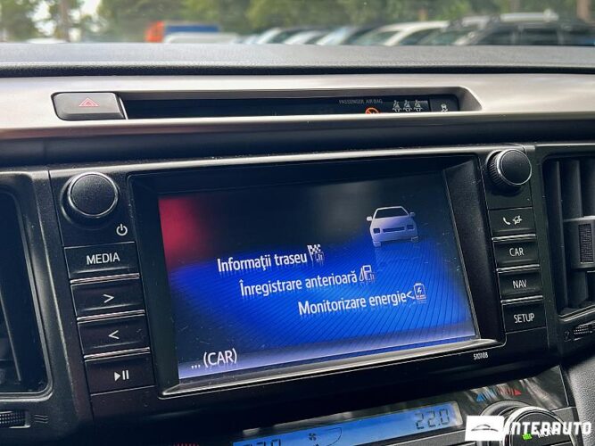 Toyota Rav-4 44 interauto-car