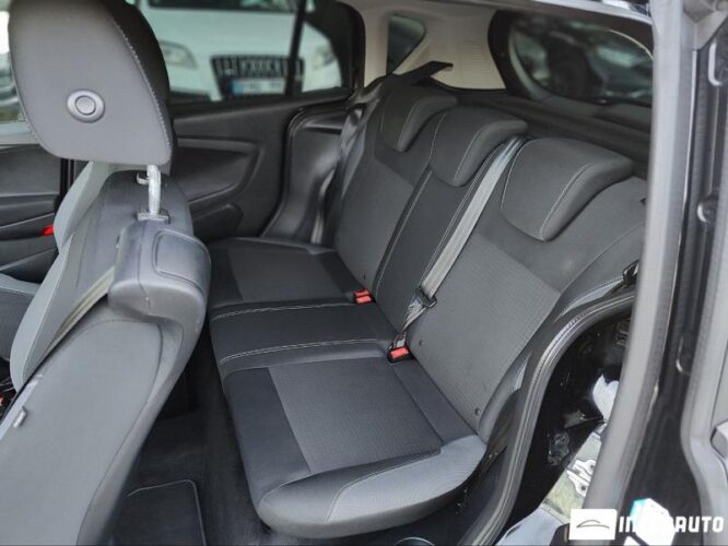 Ford B-MAX 39 interauto-car