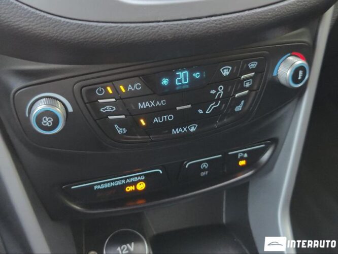 Ford B-MAX 44 interauto-car