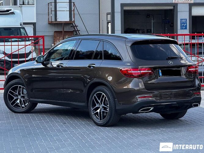Mercedes GLC 250d 36 interauto-car