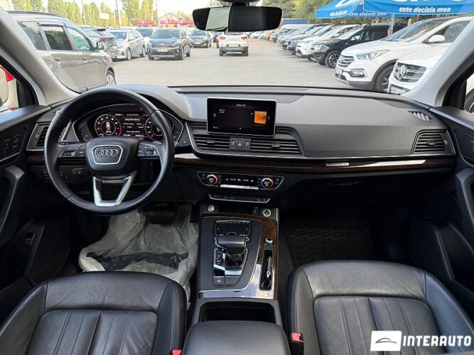 Audi Q5 42 interauto-car