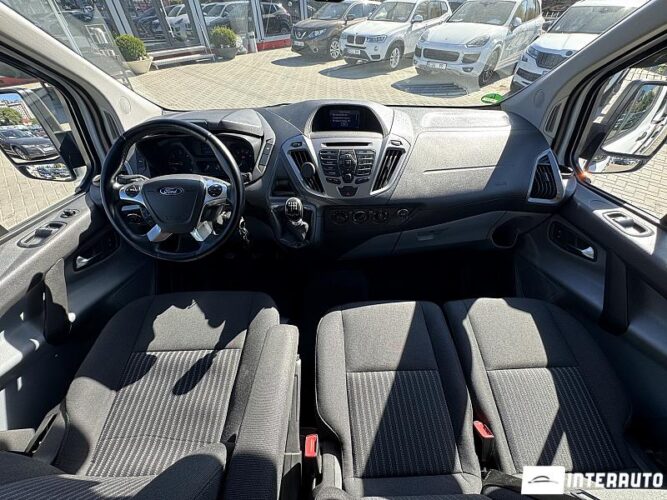 Ford Transit 44 interauto-car