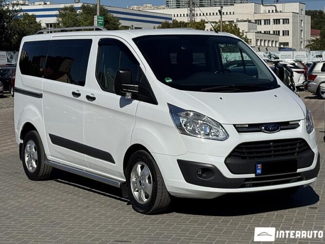 Ford Transit 38 interauto-car