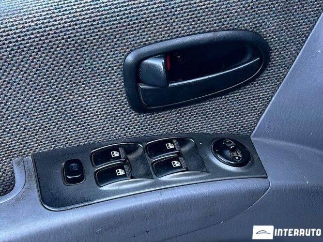 Hyundai Matrix 32 interauto-car