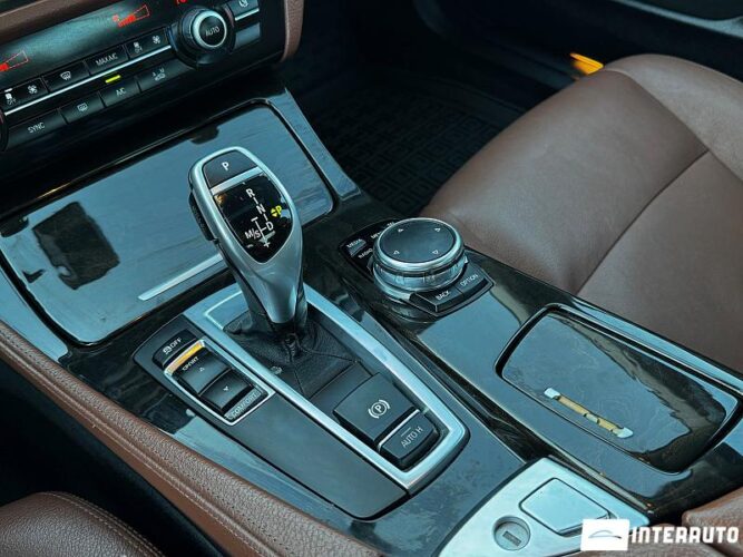 BMW 528 42 interauto-car