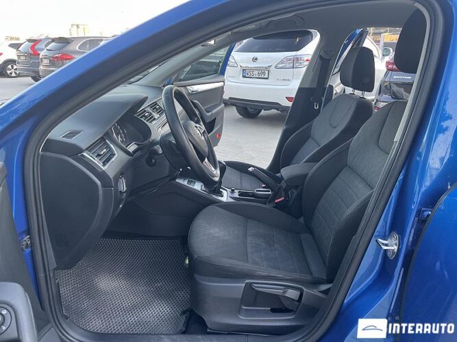 Skoda Octavia 33 interauto-car