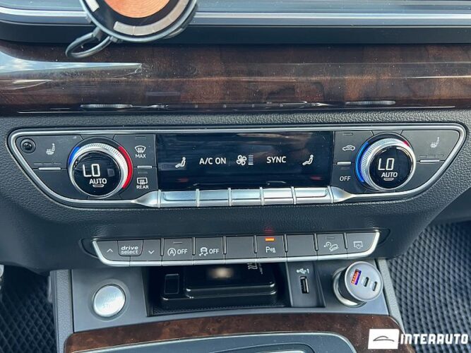 Audi Q5 40 interauto-car