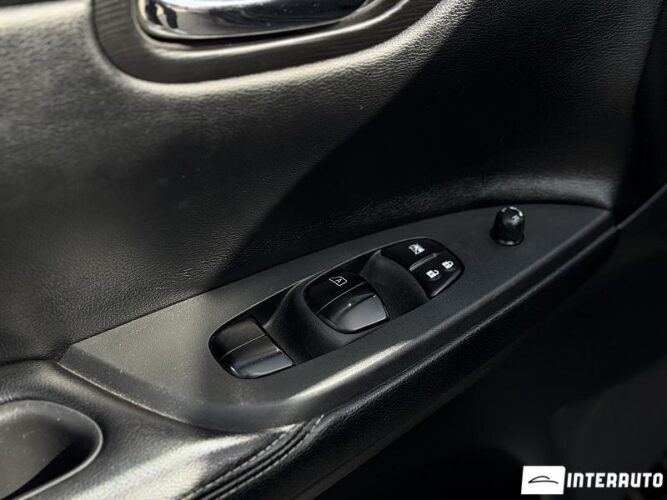 Nissan Pulsar 45 interauto-car