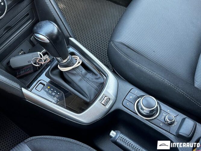 Mazda CX-3 42 interauto-car