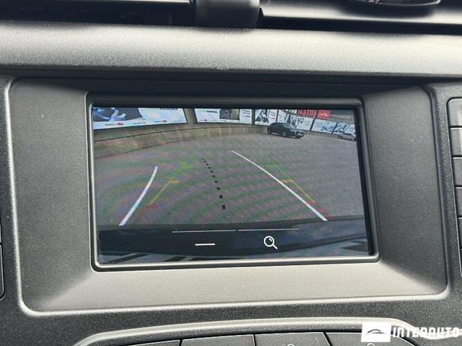 Ford Fusion 41 interauto-car