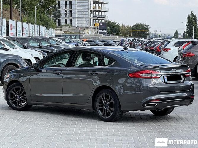 Ford Fusion 35 interauto-car