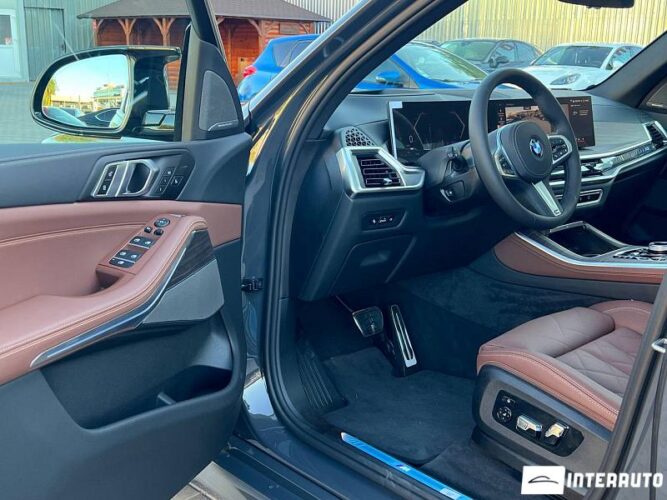 BMW X5 4.0i 42 interauto-car