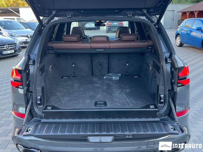 BMW X5 4.0i 57 interauto-car