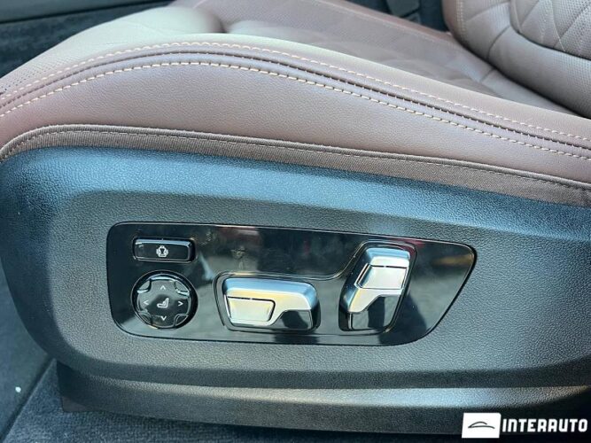 BMW X5 4.0i 53 interauto-car