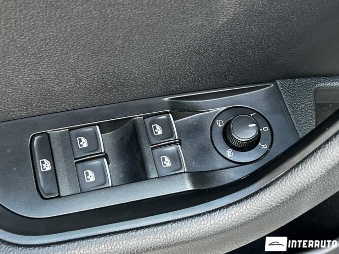 Skoda Superb 43 interauto-car