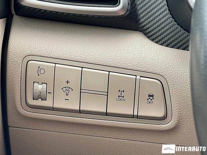 Hyundai Tucson 36 interauto-car