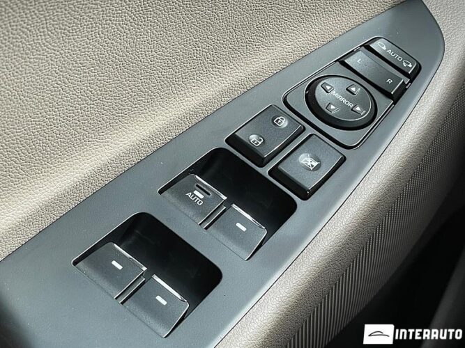 Hyundai Tucson 34 interauto-car