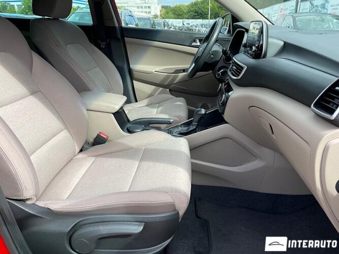 Hyundai Tucson 43 interauto-car