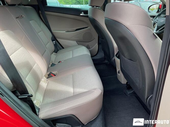 Hyundai Tucson 44 interauto-car