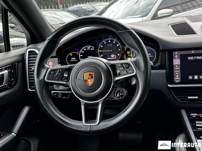 Porsche Cayenne S E-Hybrid Coupe 41 interauto-car