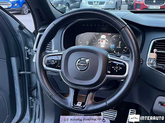 Volvo XC 90 44 interauto-car