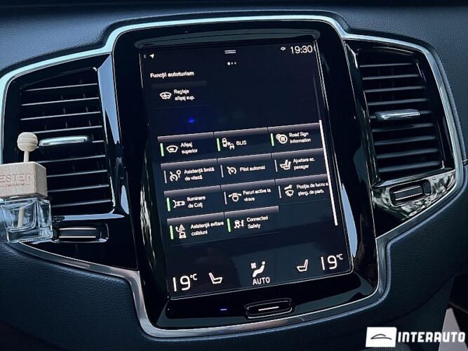 Volvo XC 90 49 interauto-car