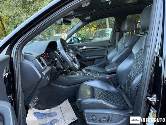 Audi SQ5 38 interauto-car
