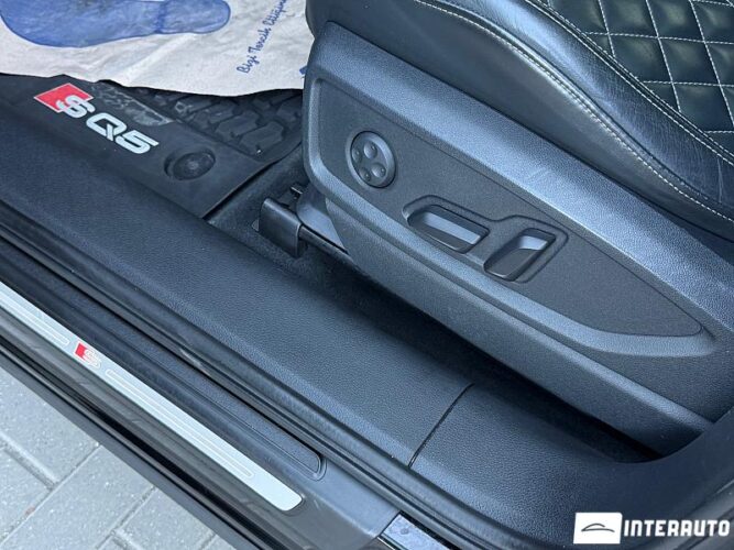 Audi SQ5 42 interauto-car