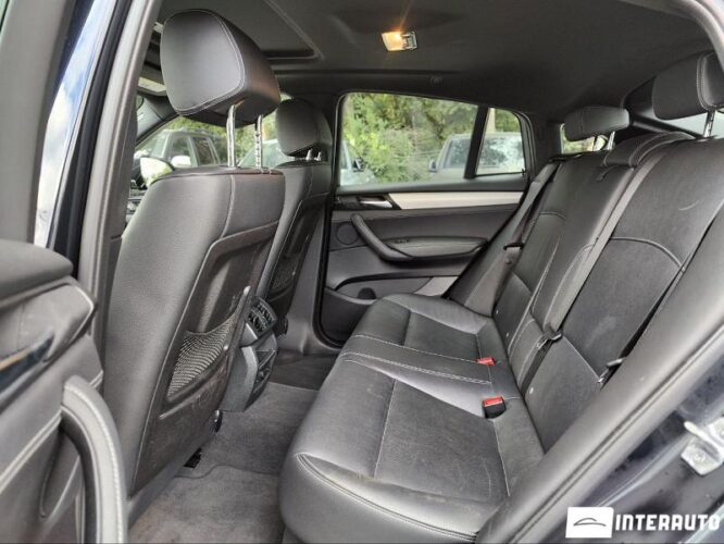 BMW X4 2.8i 38 interauto-car