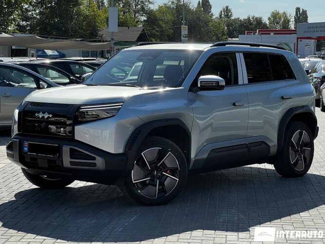 BYD Leopard 3 40 interauto-car