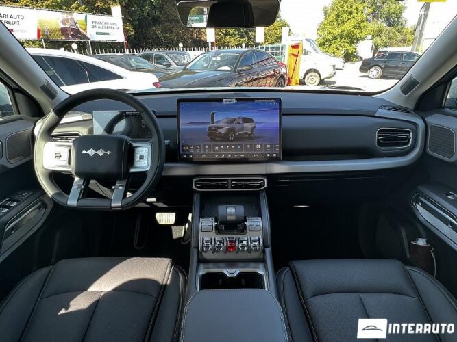 BYD Leopard 3 47 interauto-car