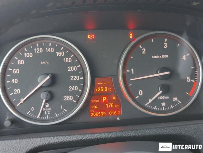 BMW X5 3.0D 39 interauto-car