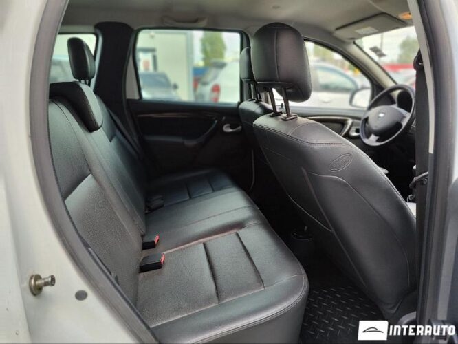 Dacia Duster 34 interauto-car