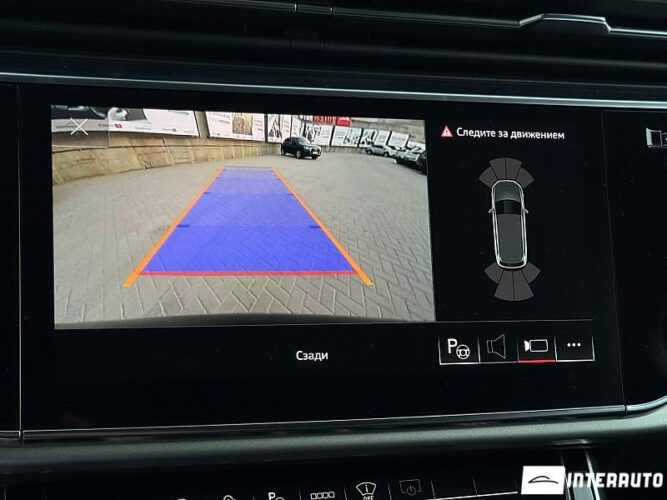 Audi Q7 47 interauto-car