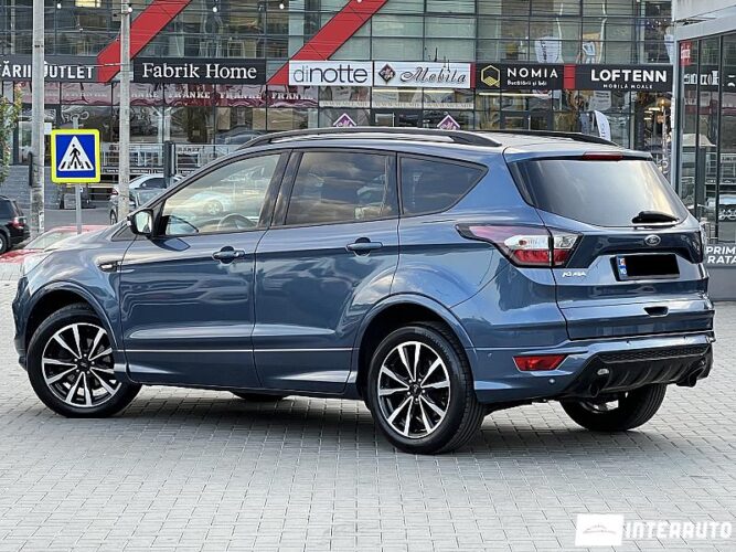 Ford Kuga 33 interauto-car