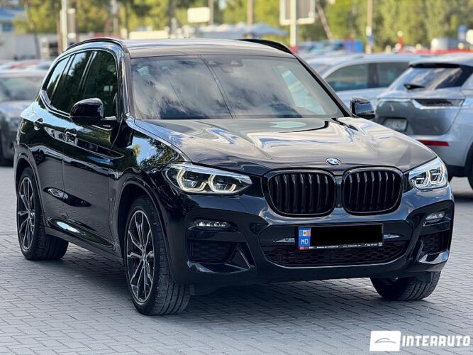 BMW X3 3.0e 37 interauto-car