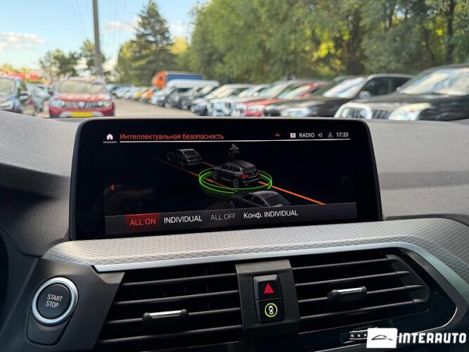 BMW X3 3.0e 48 interauto-car