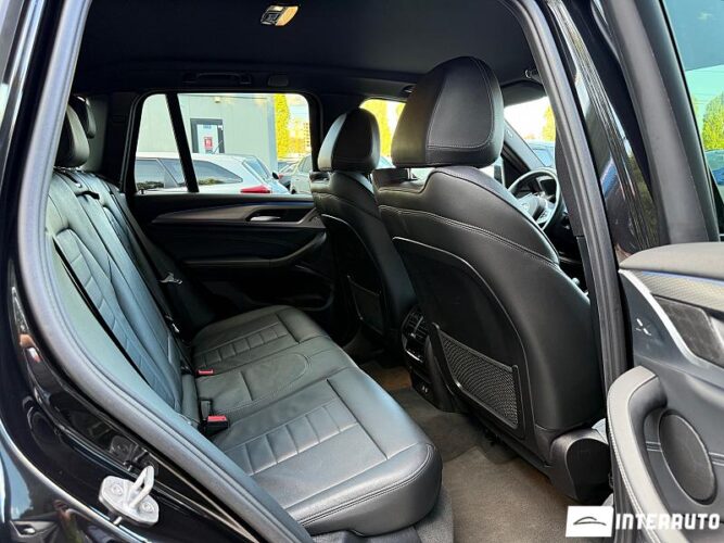 BMW X3 3.0e 53 interauto-car