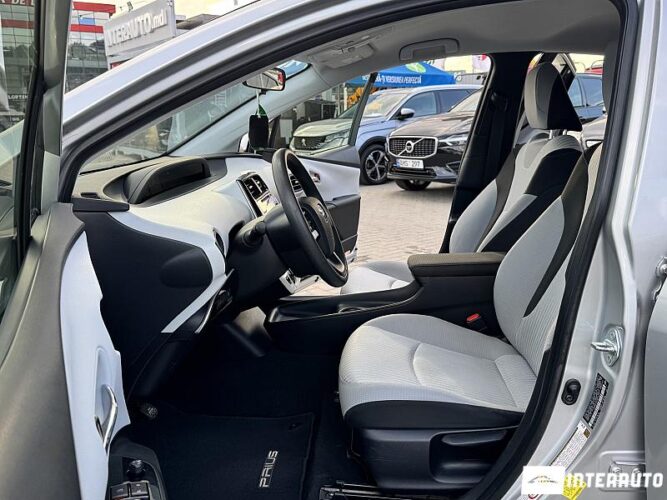 Toyota Prius 34 interauto-car