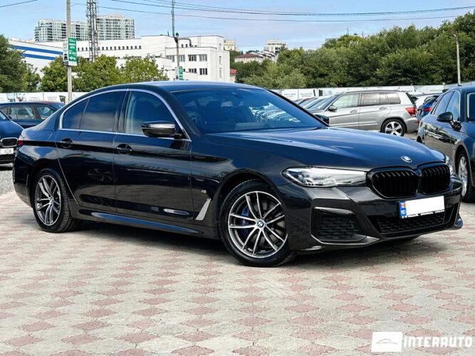 BMW 530e 33 interauto-car