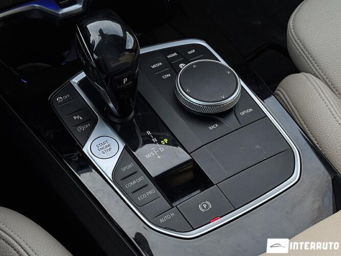 BMW 216d 42 interauto-car