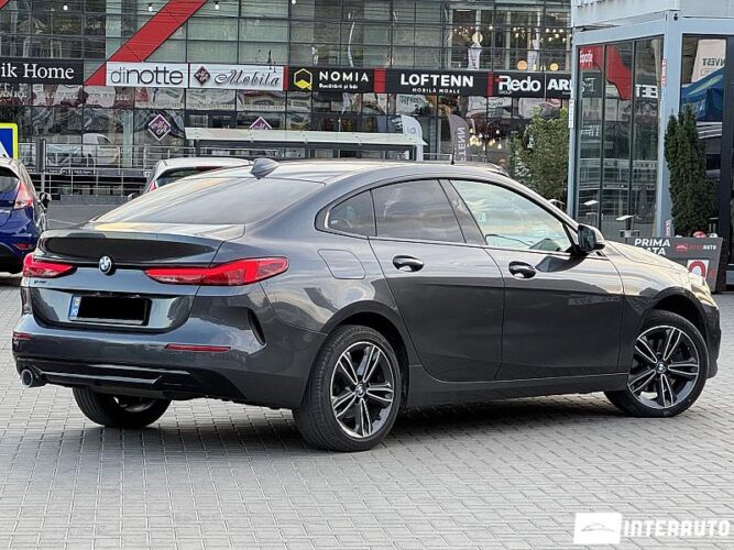 BMW 216d 33 interauto-car