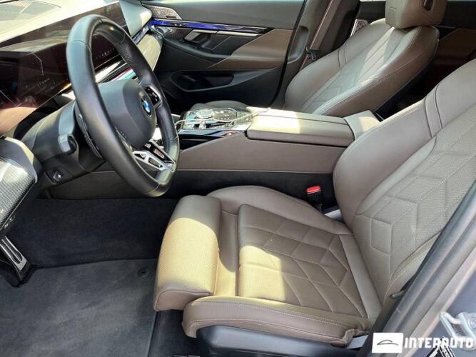 BMW 520 32 interauto-car