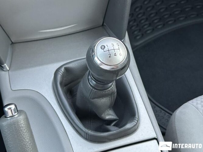 Toyota Camry 41 interauto-car